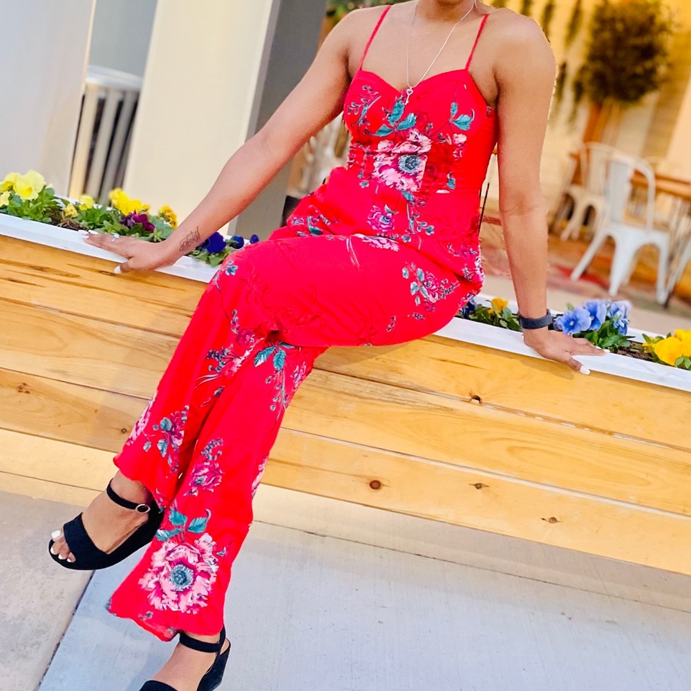 Women’s floral jumpsuit